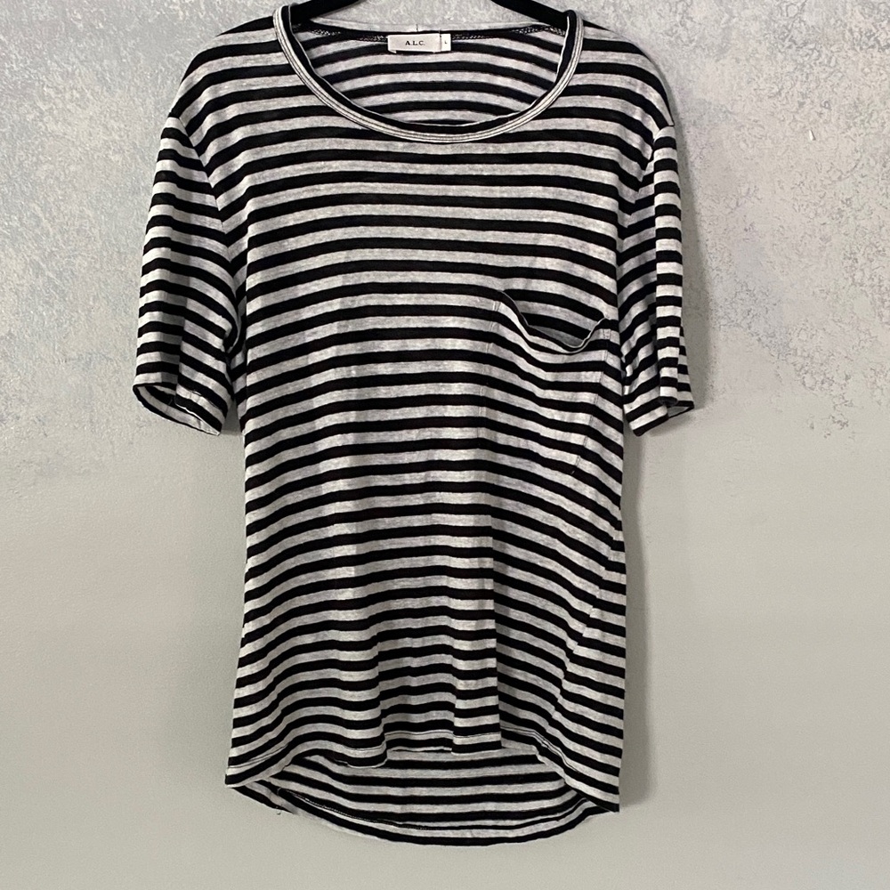 A.L.C. Black and Gray Striped T-Shirt Size Women L / Preowned